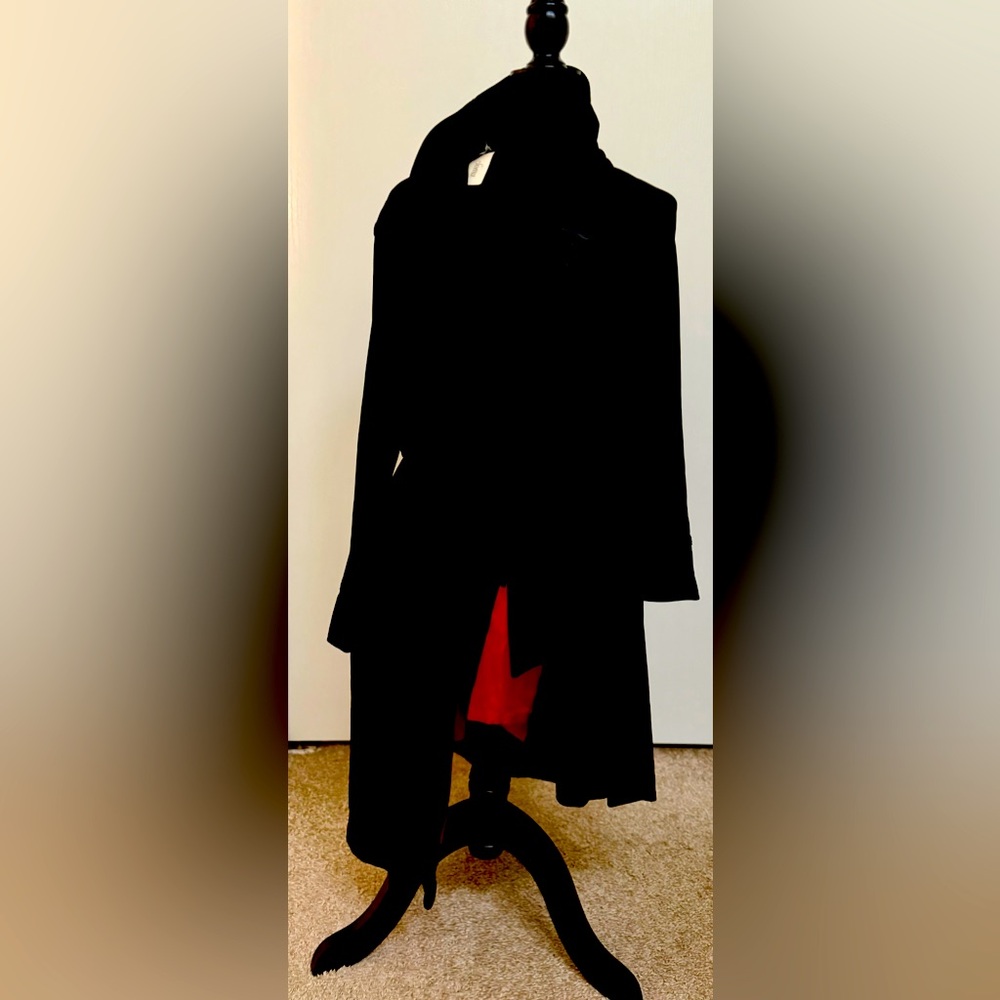Elegant Black Velvet Women's bathrobe
